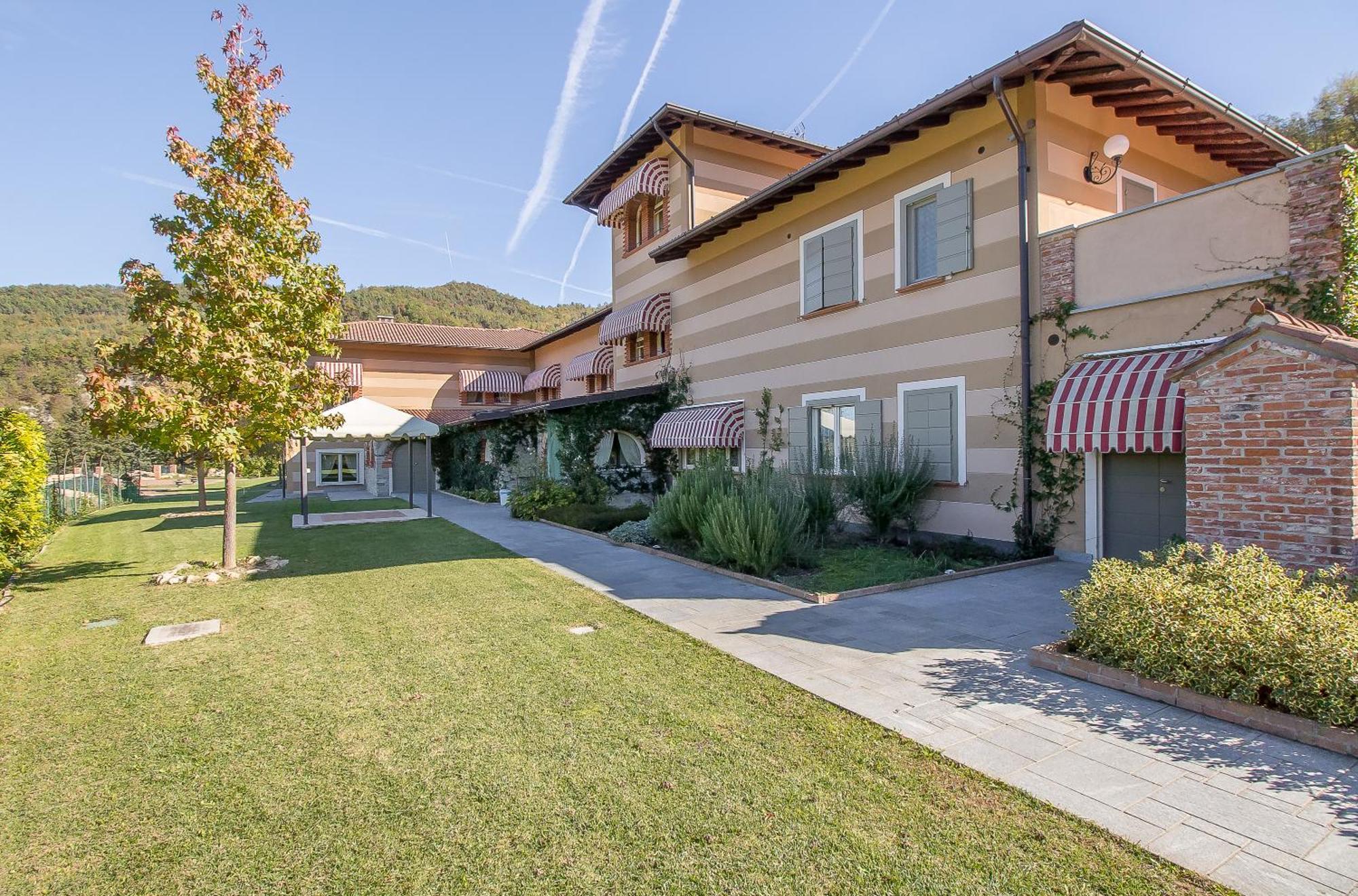 Tenuta Pian D'Attesio - Agriturismo Castelletto Soprano Dış mekan fotoğraf