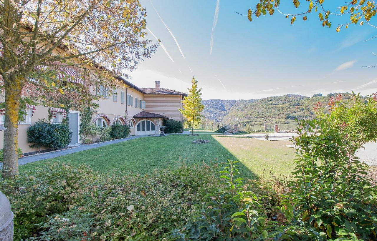 Tenuta Pian D'Attesio - Agriturismo Castelletto Soprano Dış mekan fotoğraf