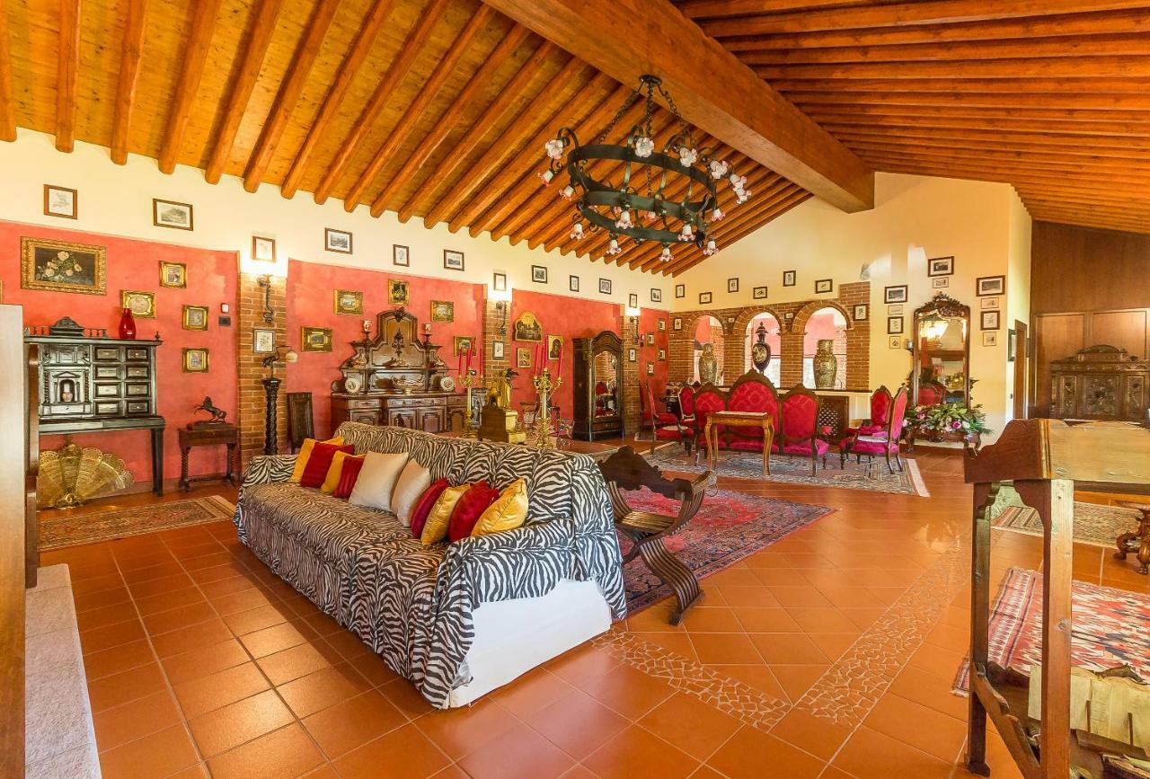 Tenuta Pian D'Attesio - Agriturismo Castelletto Soprano Dış mekan fotoğraf
