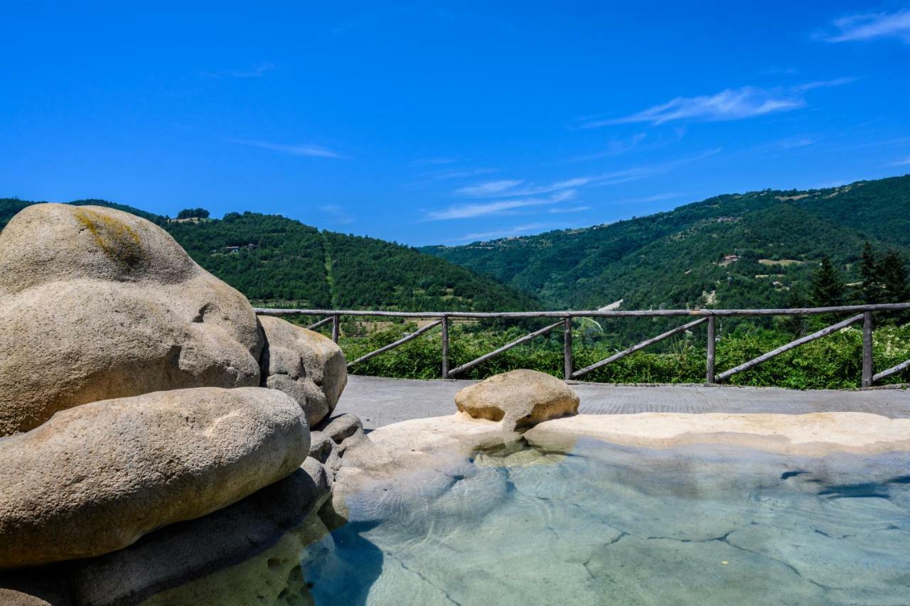 Tenuta Pian D'Attesio - Agriturismo Castelletto Soprano Dış mekan fotoğraf