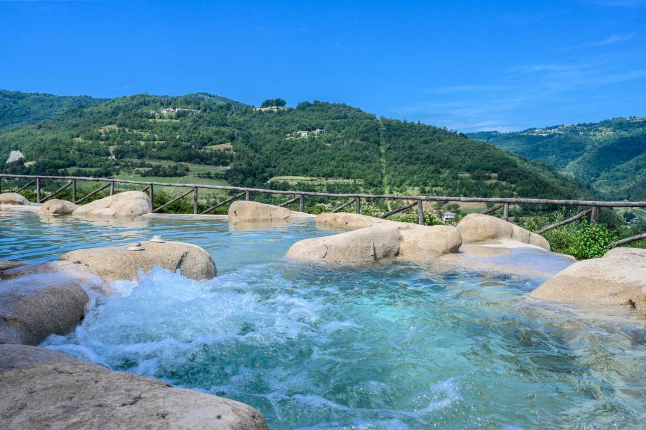 Tenuta Pian D'Attesio - Agriturismo Castelletto Soprano Dış mekan fotoğraf