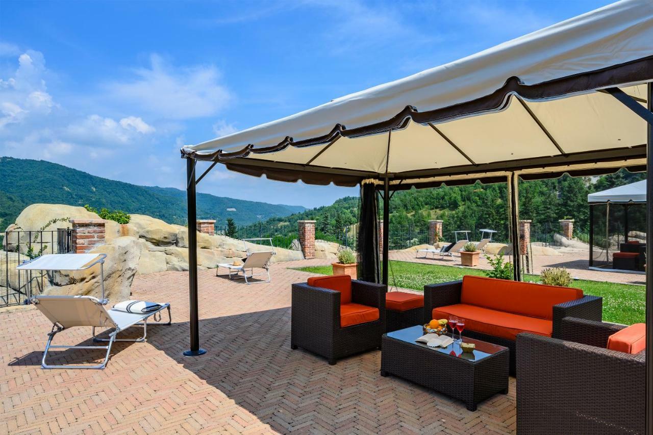 Tenuta Pian D'Attesio - Agriturismo Castelletto Soprano Dış mekan fotoğraf
