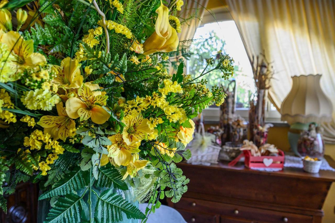 Tenuta Pian D'Attesio - Agriturismo Castelletto Soprano Dış mekan fotoğraf